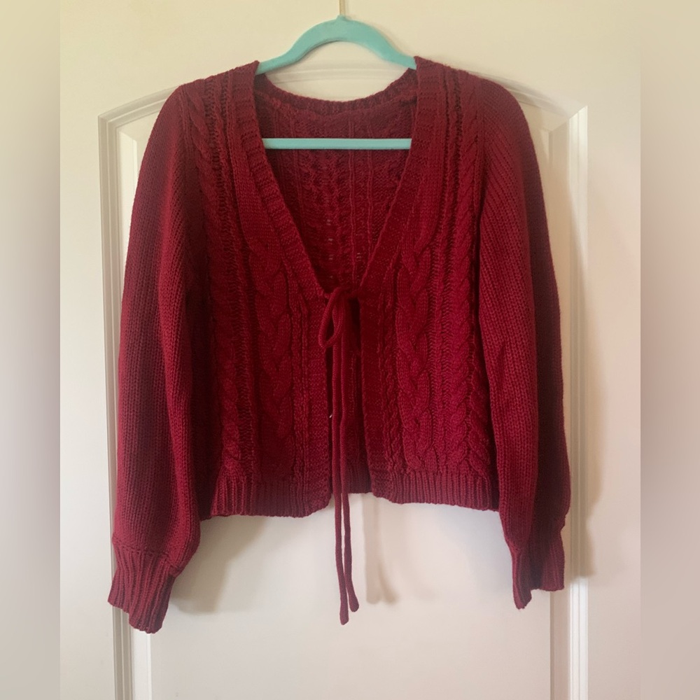 Women's burgundy Red Cable Knit Sweater